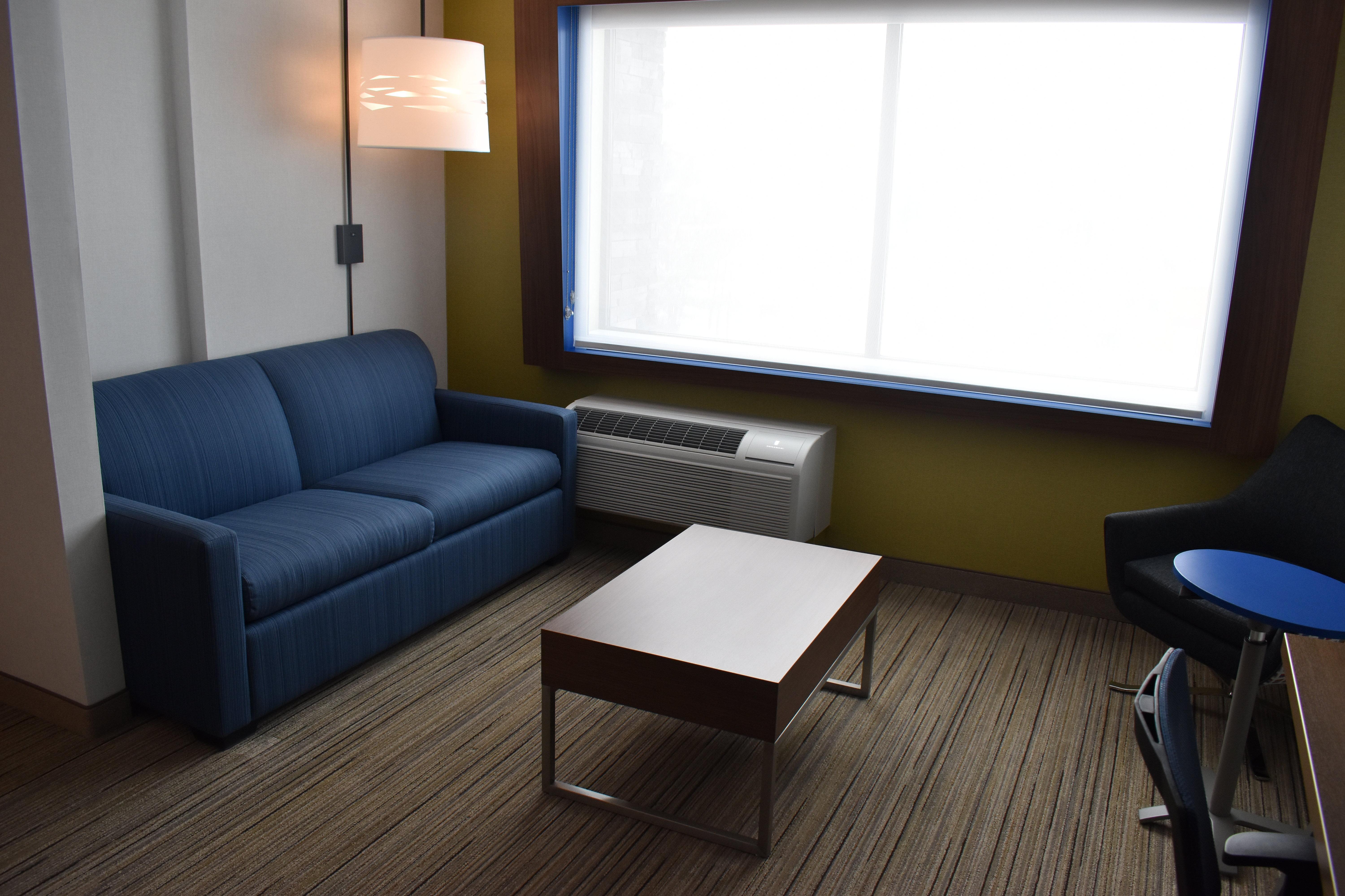 Holiday Inn Express & Suites - Boston South - Randolph By Ihg Ngoại thất bức ảnh
