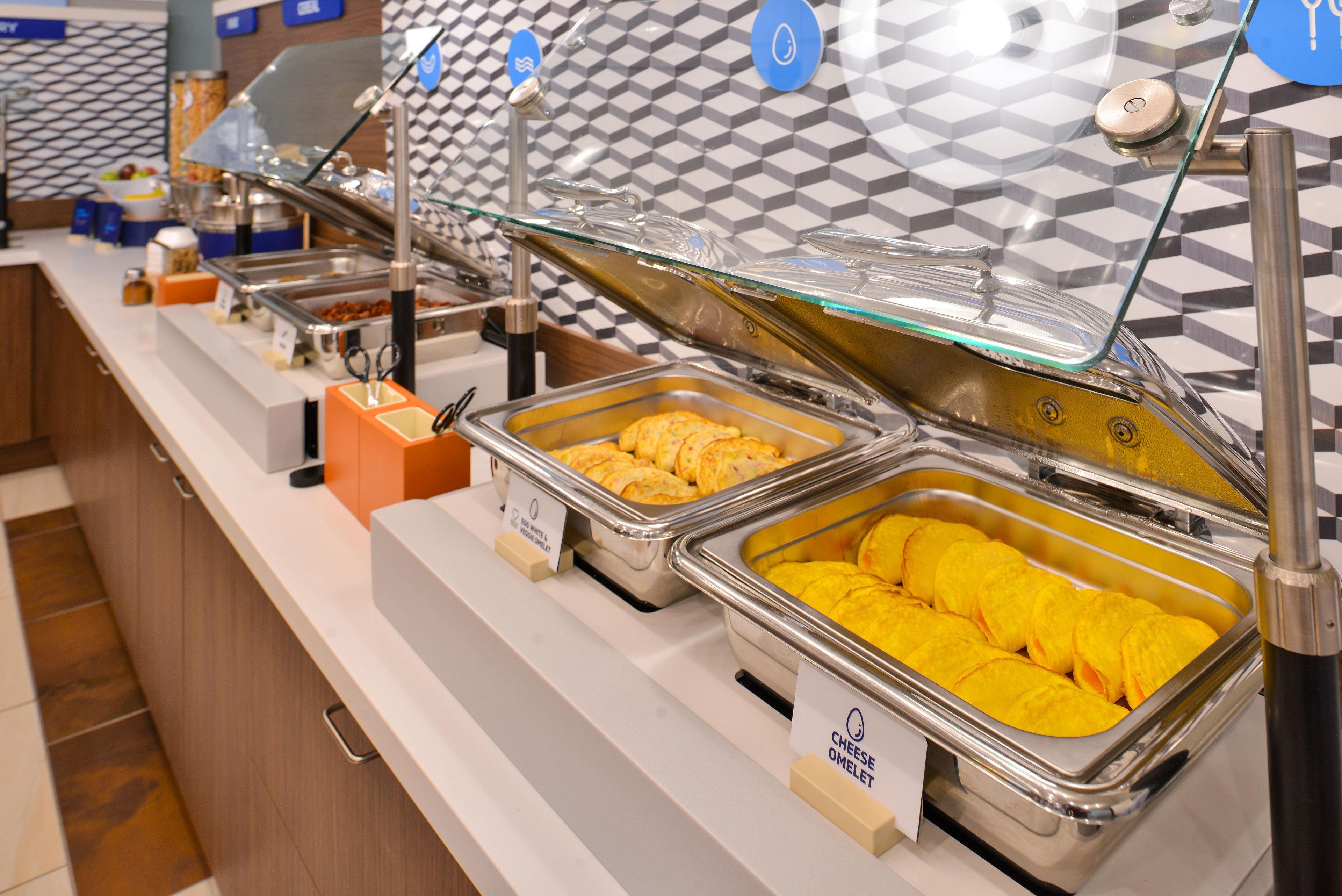 Holiday Inn Express & Suites - Boston South - Randolph By Ihg Ngoại thất bức ảnh