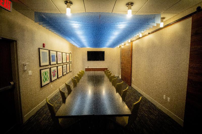Holiday Inn Express & Suites - Boston South - Randolph By Ihg Ngoại thất bức ảnh